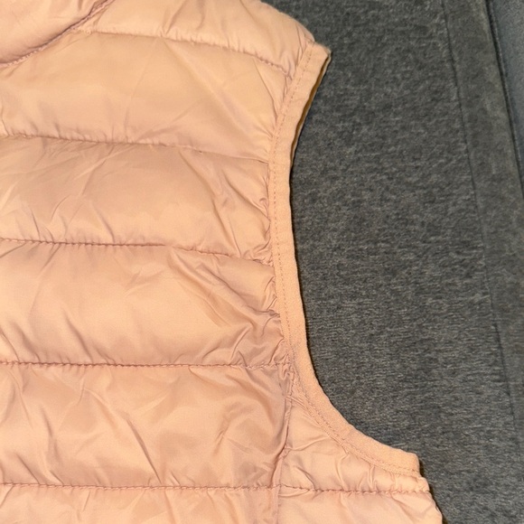 Copper Key- Girls Puffer Light pink vest size XL - Picture 6 of 12